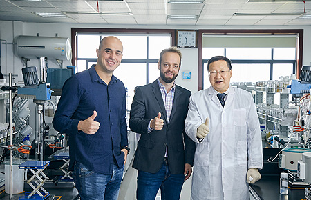 打造貼近客戶一線的敏捷前端組織，實(shí)現(xiàn)客戶需求24小時快速響應(yīng)。