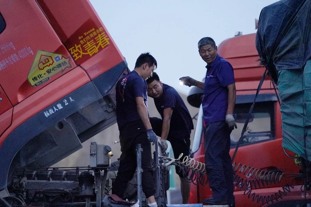 1693987040792134lef1.jpg 3.jpg